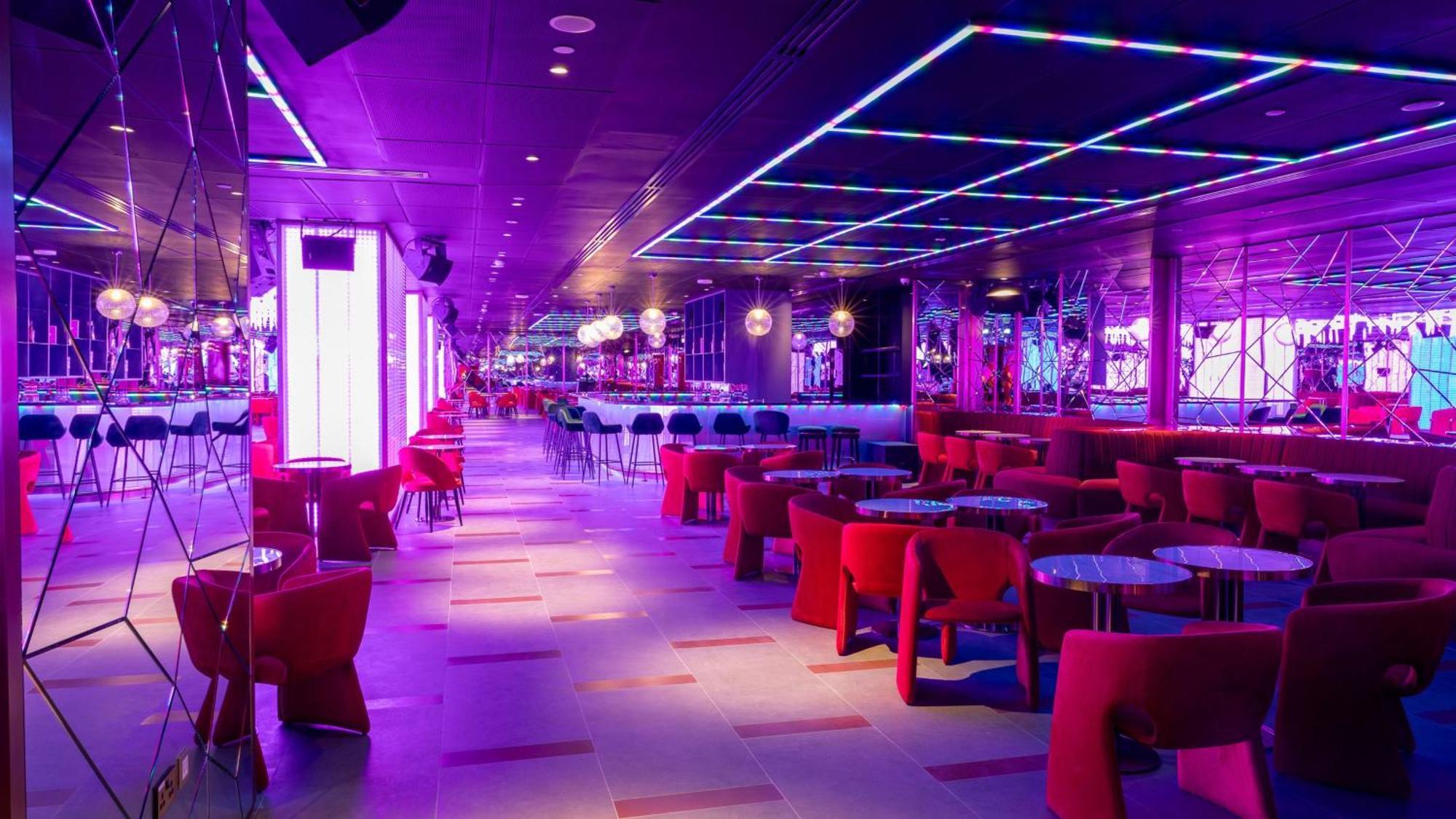Voco Monaco Dubai By Ihg, Adults Only, World Islands Hotel Exterior photo The interior of the nightclub